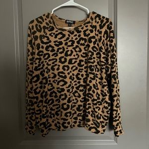 Cheetah print very soft pullover sweater with crew neckline